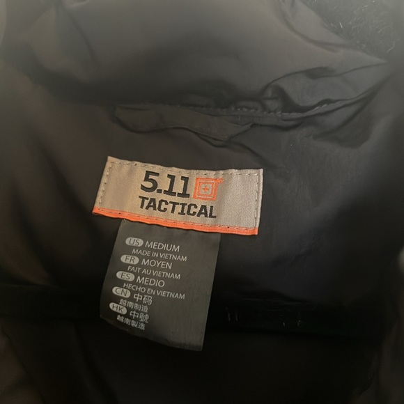 5.11 Tactical Mens Vest Medium Peninsula Insulator Packable Vest Puffer Black - Picture 3 of 9